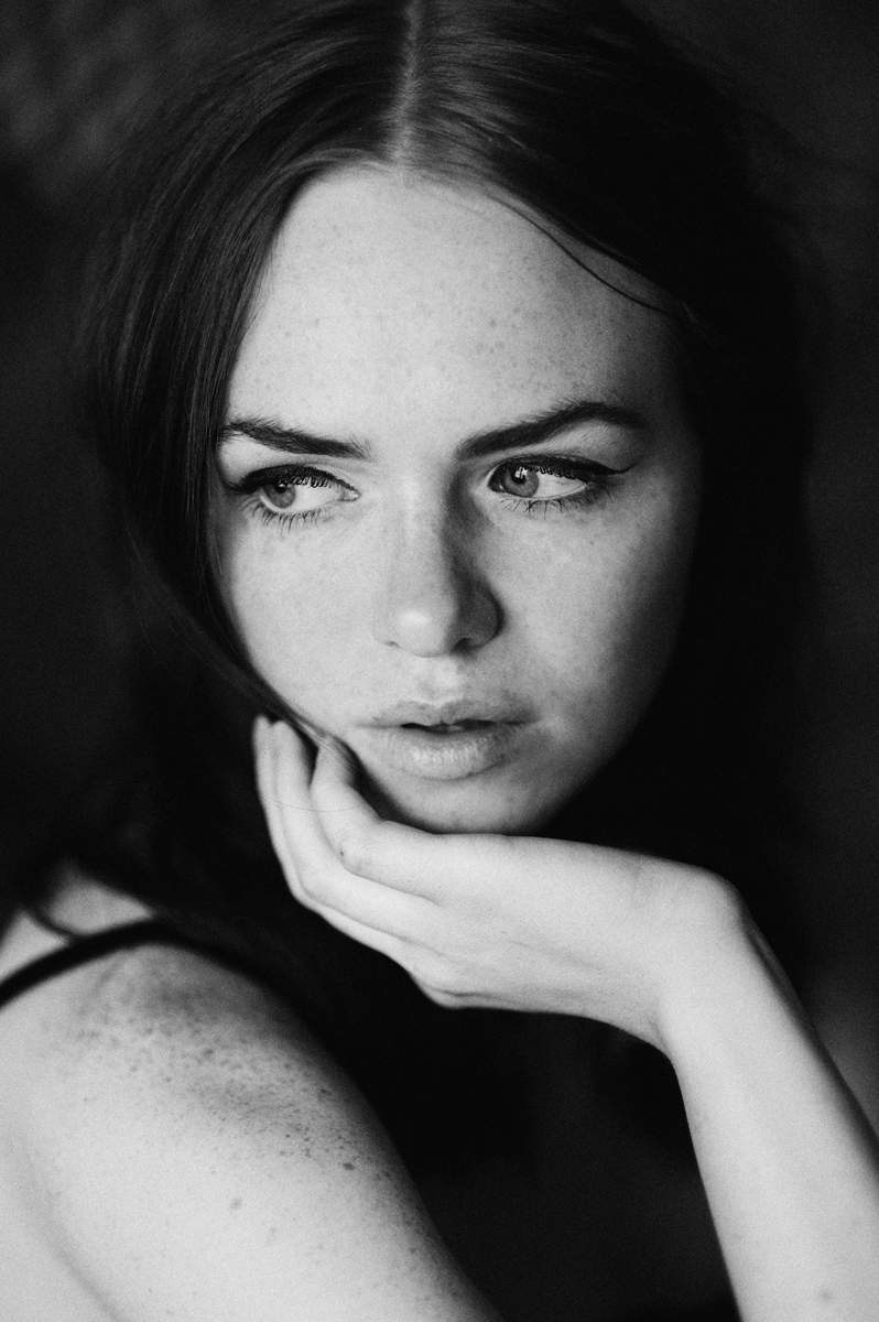 Female model photo shoot of Rosetta by Daniele Rebecchi