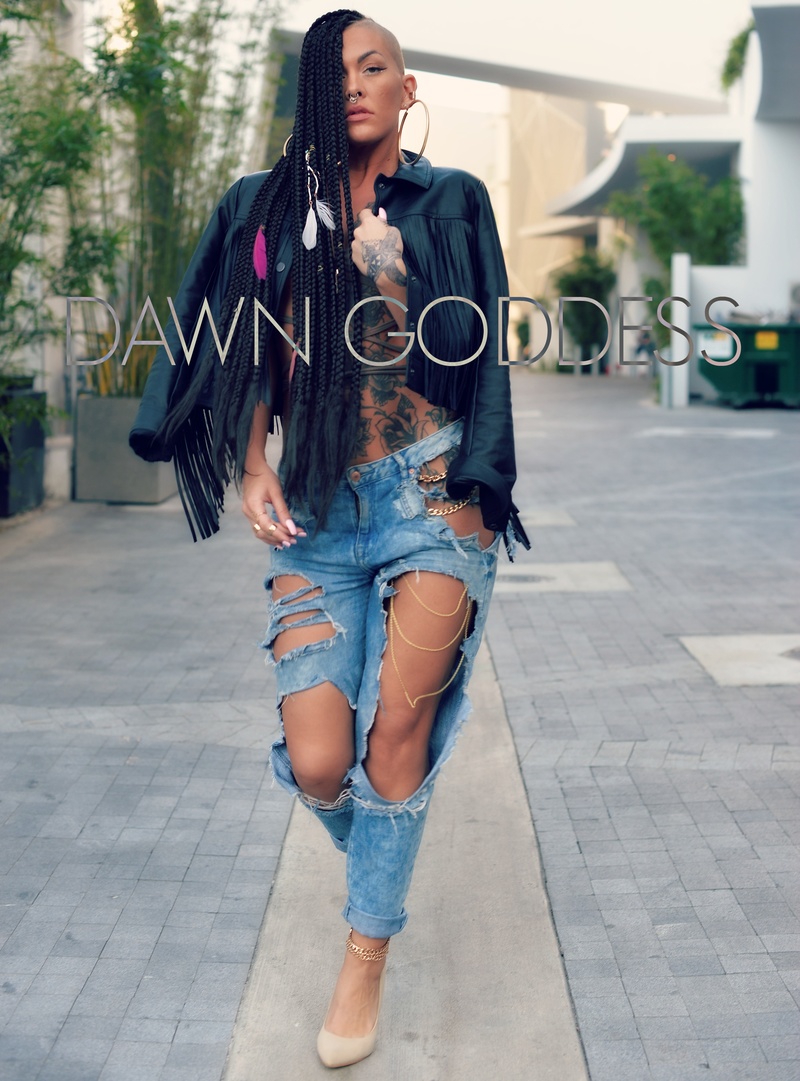 Female model photo shoot of Dawn Goddess in Miami