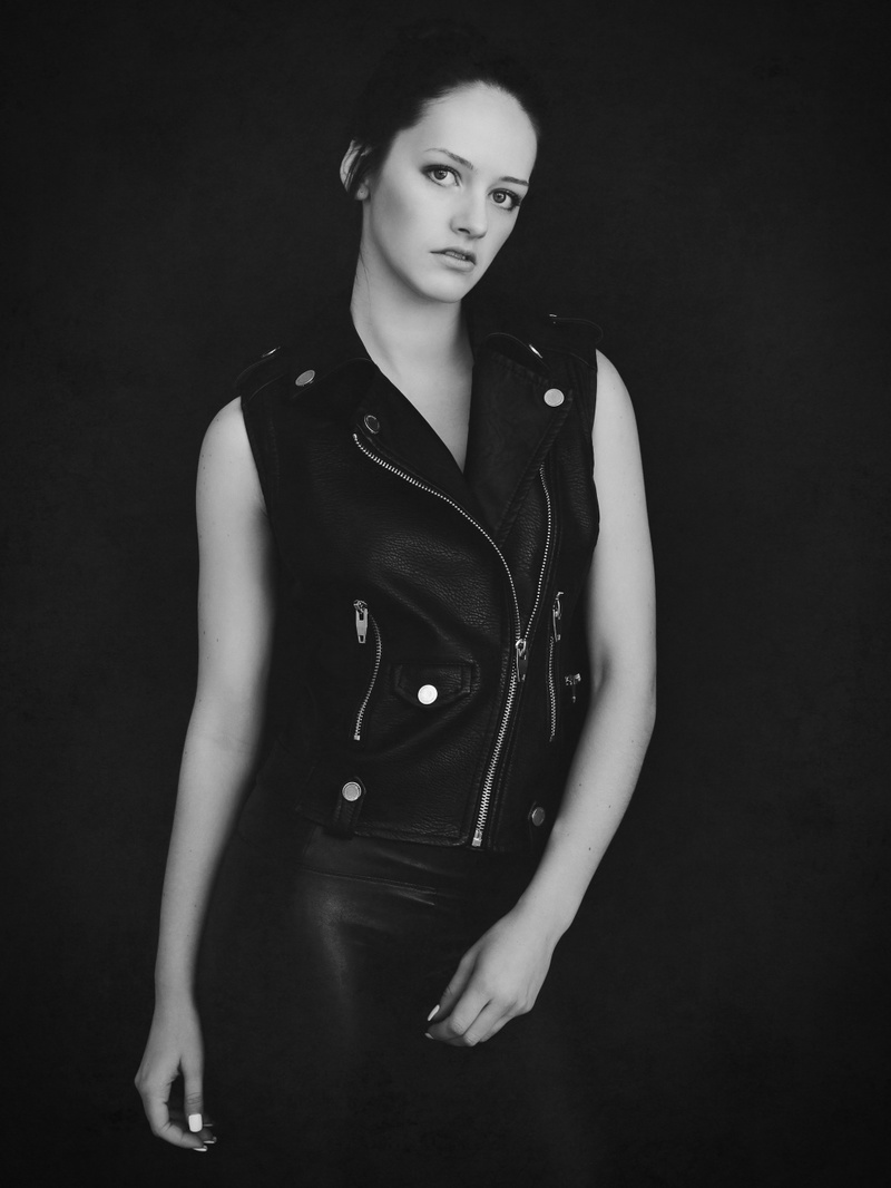 Female model photo shoot of DrewTMac