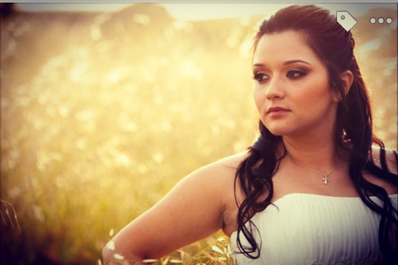 Female model photo shoot of MackenzieGrass in Amador County
