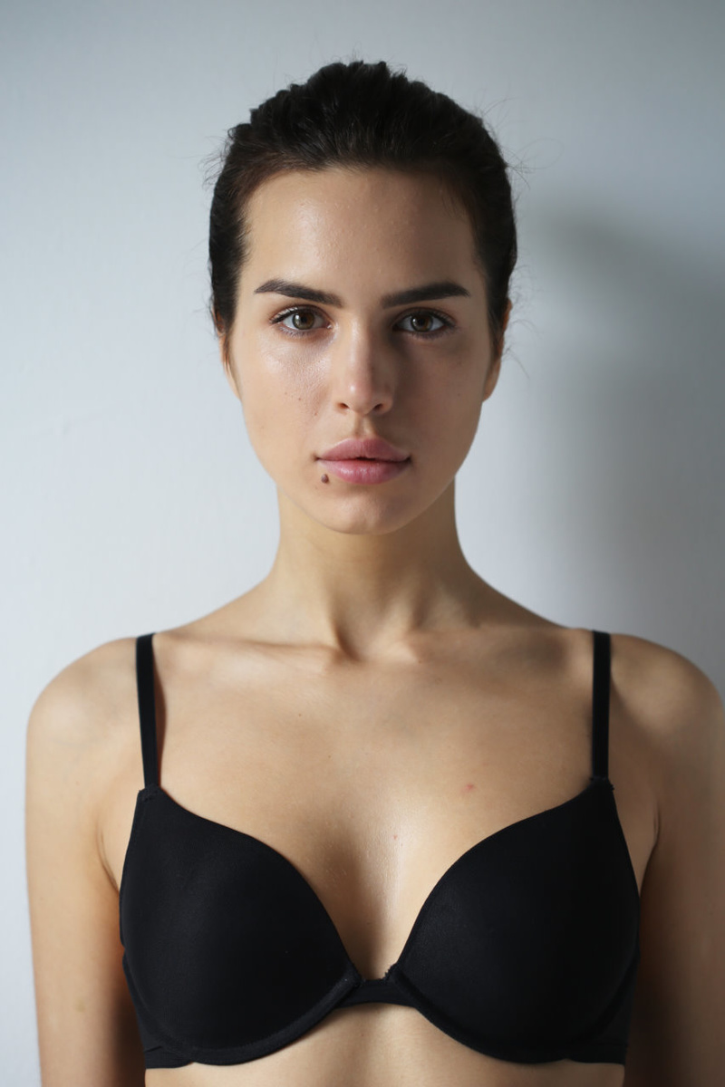 Female model photo shoot of Evgenia92