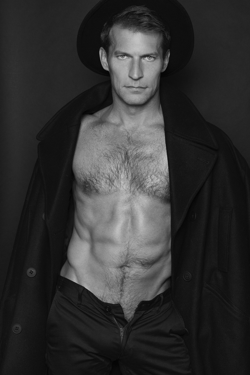 Male model photo shoot of kevlucas by Kevin McDermott