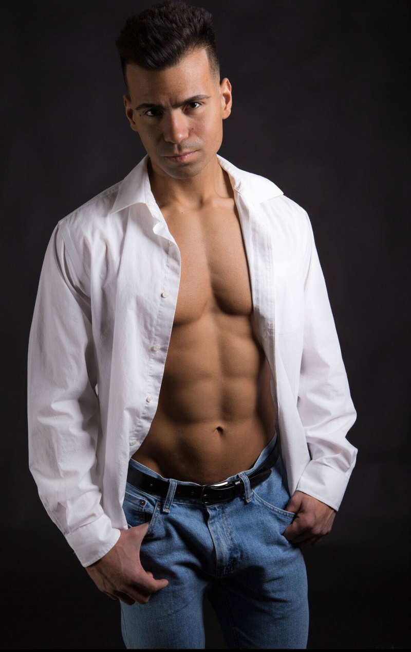 Male model photo shoot of Joshua Avila