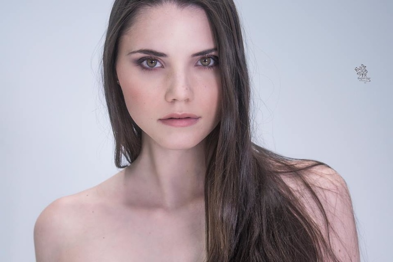 Female model photo shoot of MarinaVyp