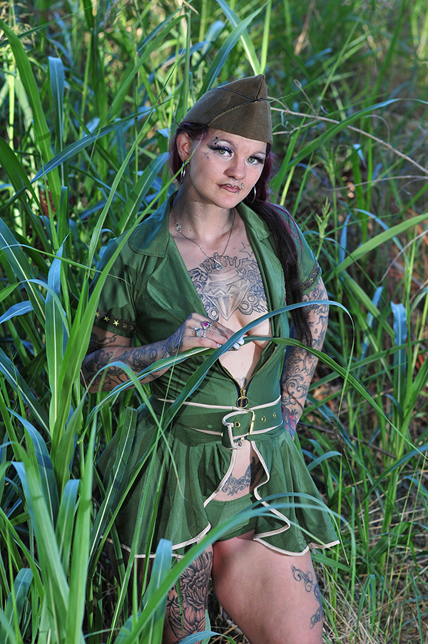 Female model photo shoot of PinkpashionHD in Laton, CA.