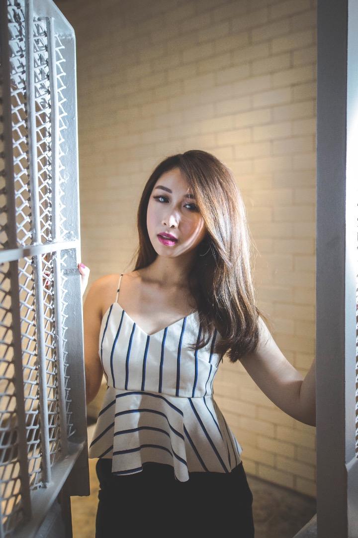 Female model photo shoot of Wendy lau