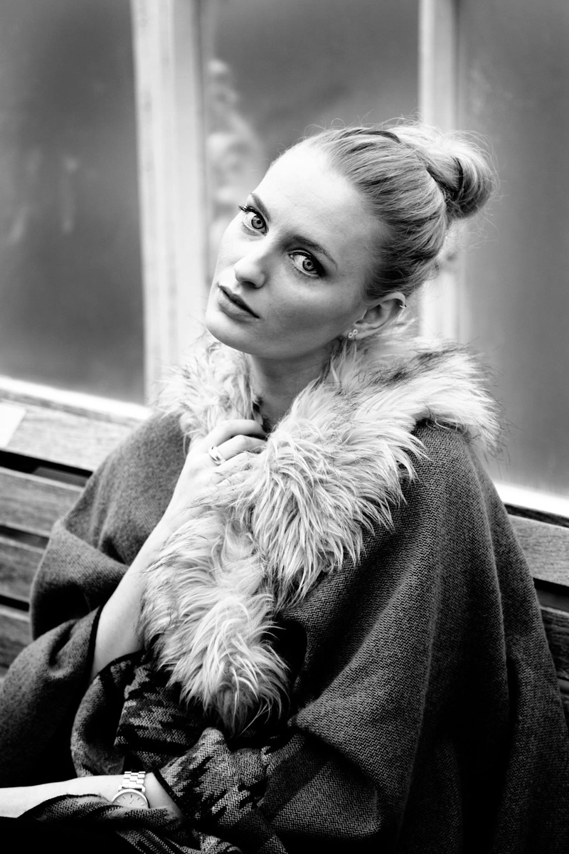 Female model photo shoot of Sophie C Pellegrini