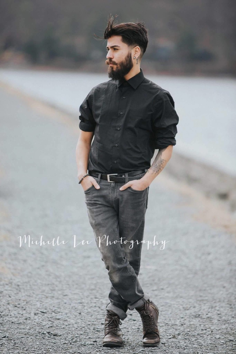 Male model photo shoot of Joshua Madrid
