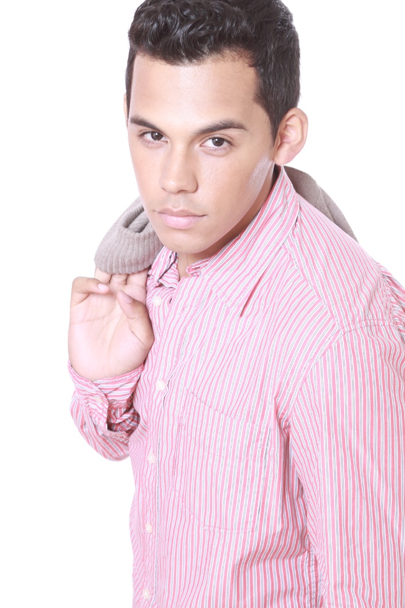 Male model photo shoot of Kevin Mercado in New York