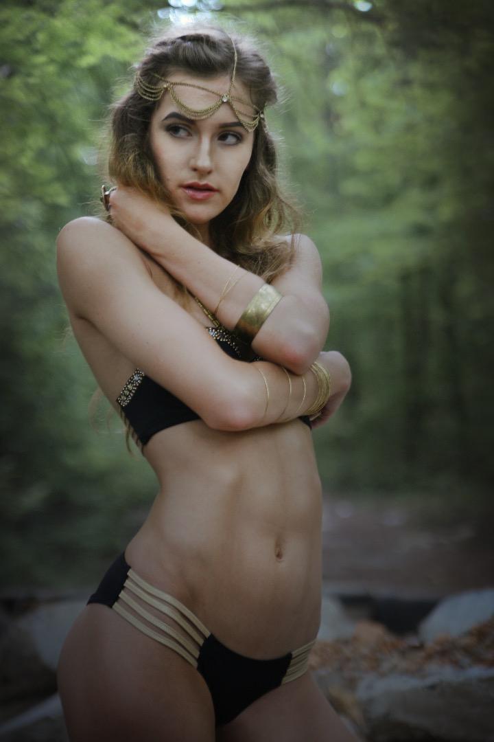 Female model photo shoot of taylorashleyhill