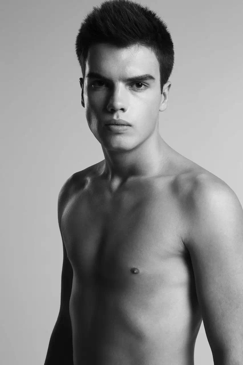 Male model photo shoot of FabianSalak