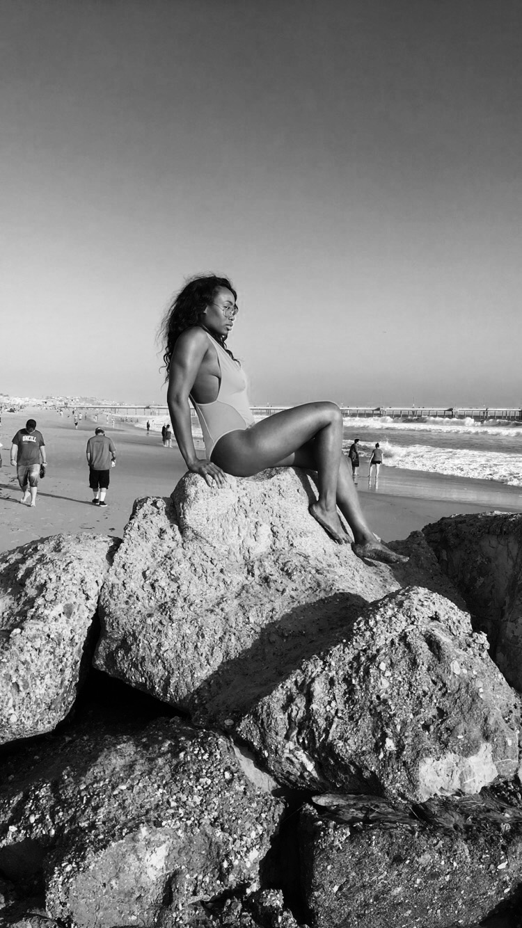 Female model photo shoot of DLashae in Venice Beach