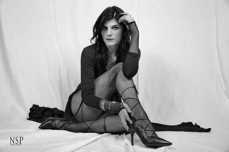 Female model photo shoot of Kizzy Cutlass by Jerry David Studio