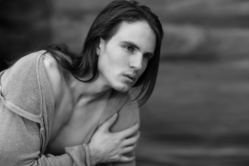 Male model photo shoot of Seantriffett