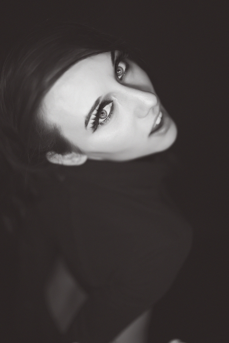 Female model photo shoot of raven_catalyst