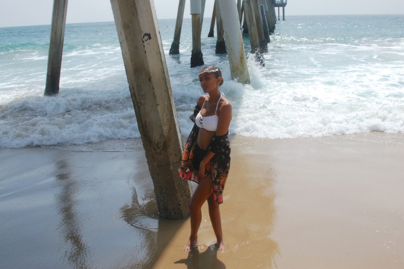 Female model photo shoot of selamina1 in Hermosa Beach,