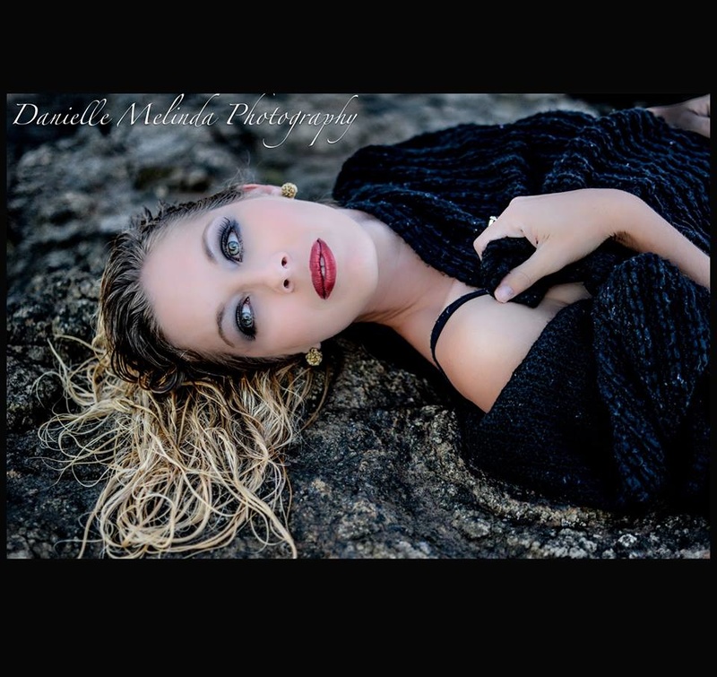 Female model photo shoot of DanielleMelinda 