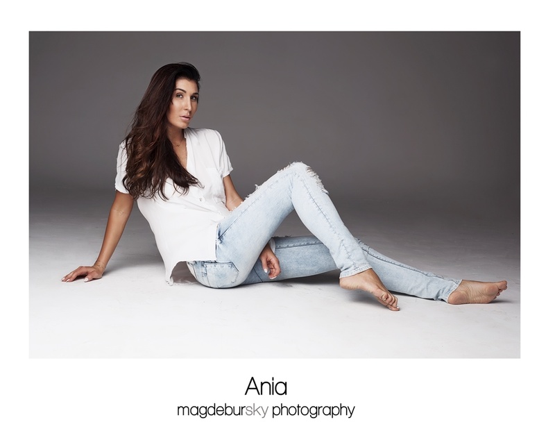 Female model photo shoot of annapruska