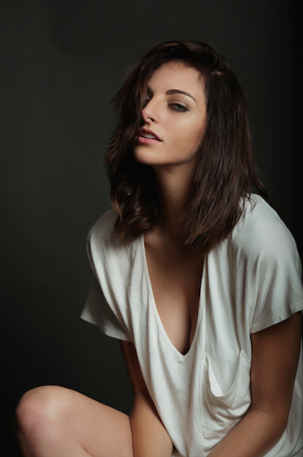 Female model photo shoot of Brianna Kellum
