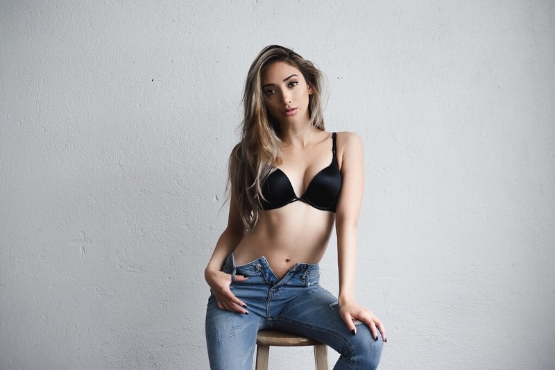 Female model photo shoot of DemiElise