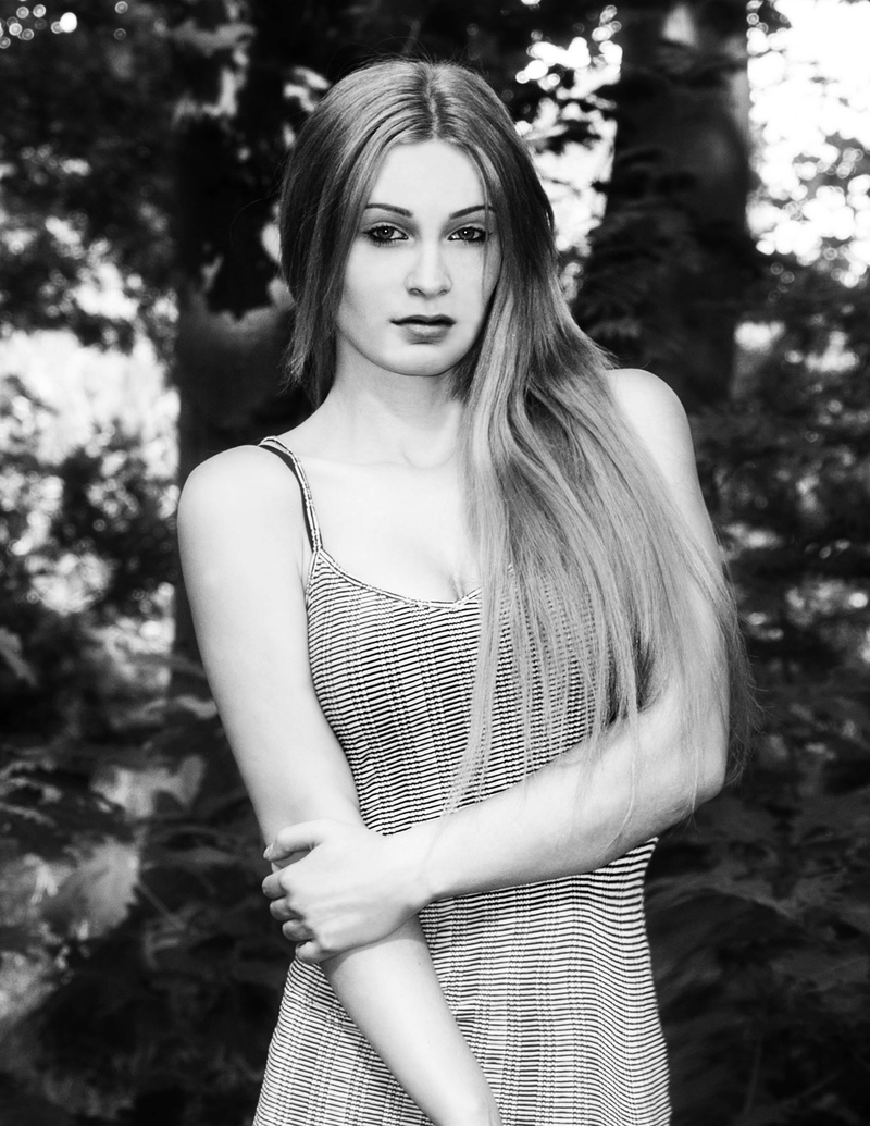 Female model photo shoot of Nikky de Backer