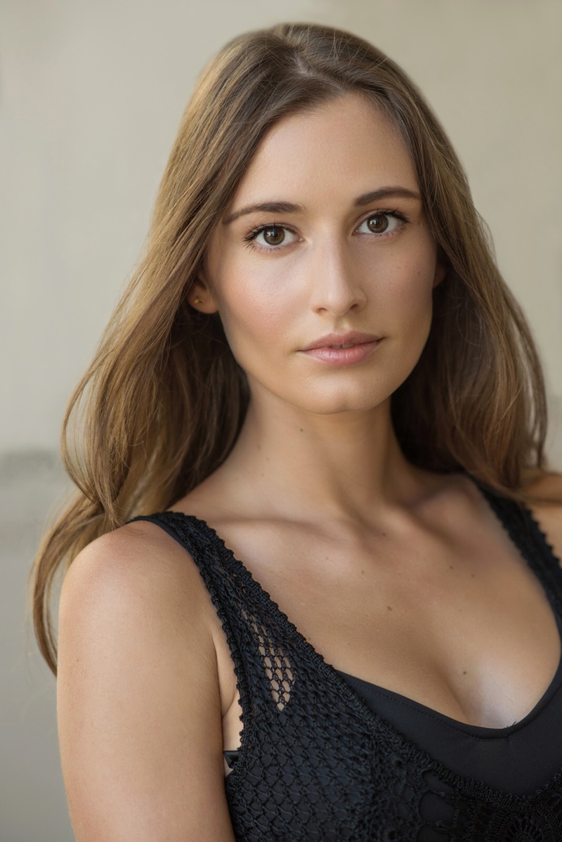 Female model photo shoot of Anna Bird in miami