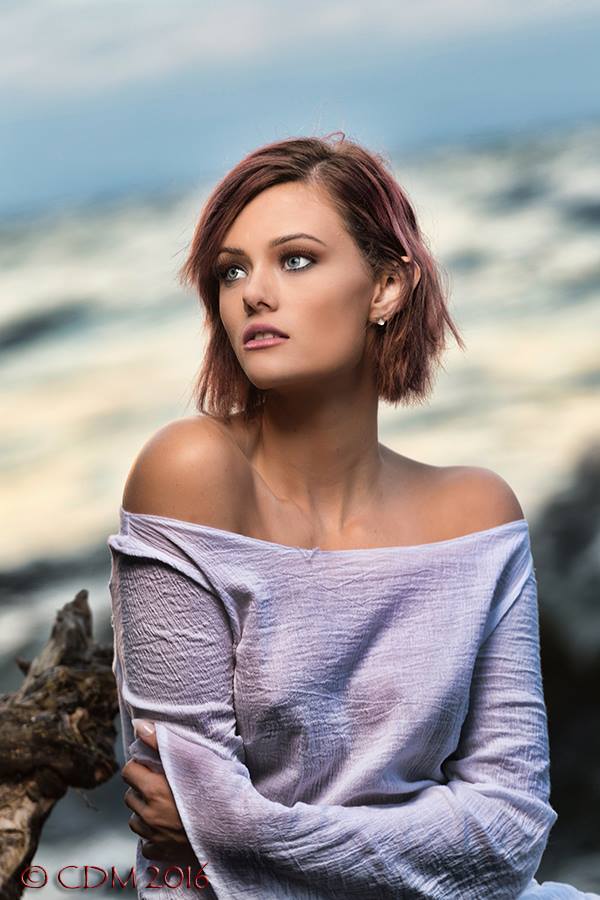 Female model photo shoot of Kaitlyn Handrich
