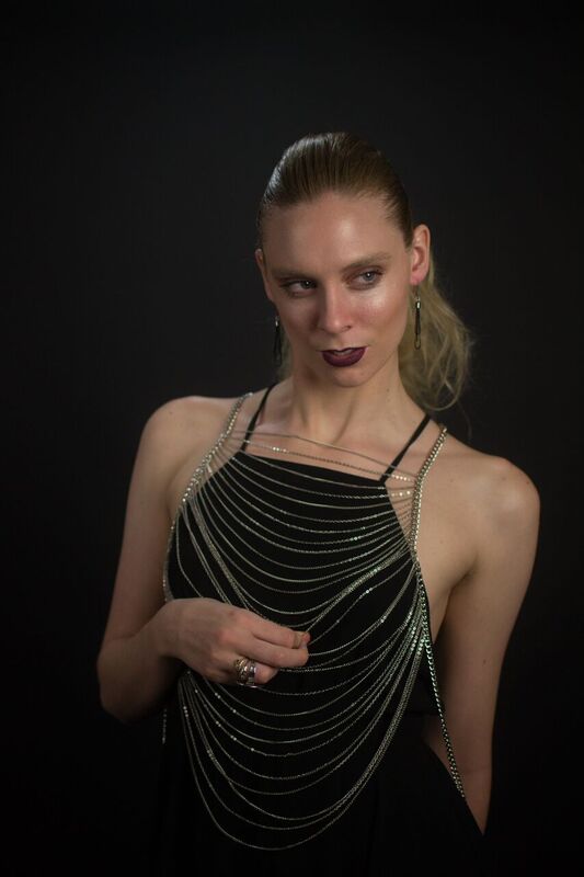 Female model photo shoot of mejones by HeartBurnWaltz