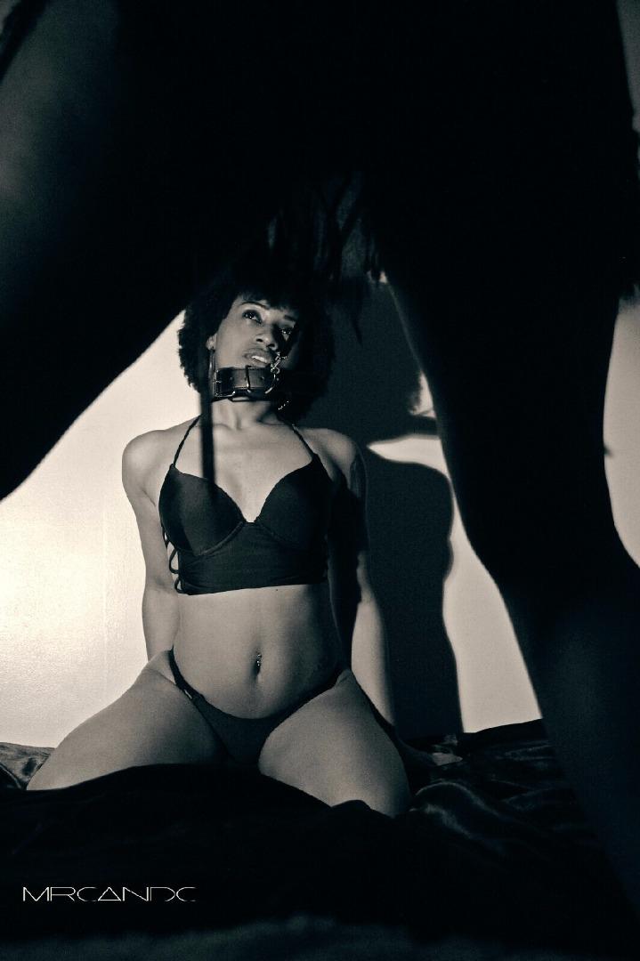 Female model photo shoot of Sexy V