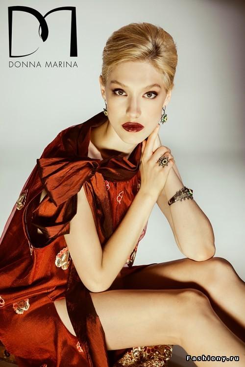 Female model photo shoot of donnamarina