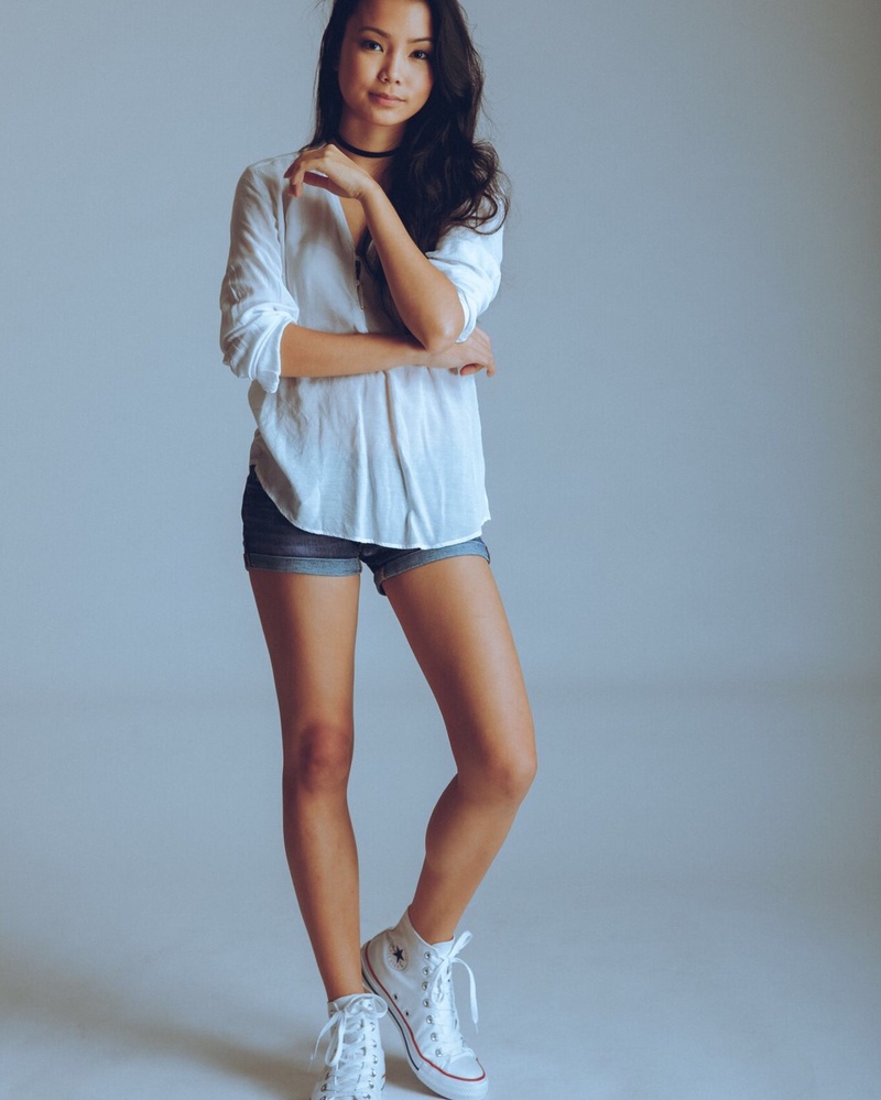 Female model photo shoot of Erika Enriquez 