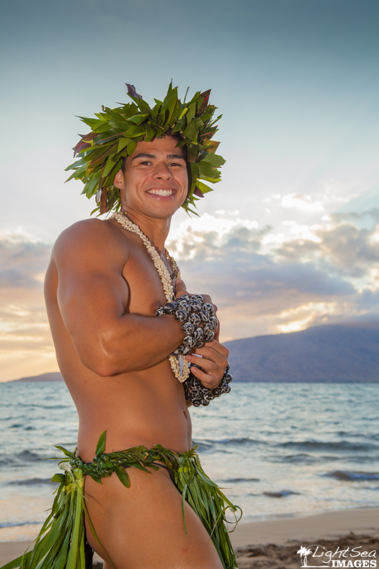 Male model photo shoot of LightSea Images in Maui