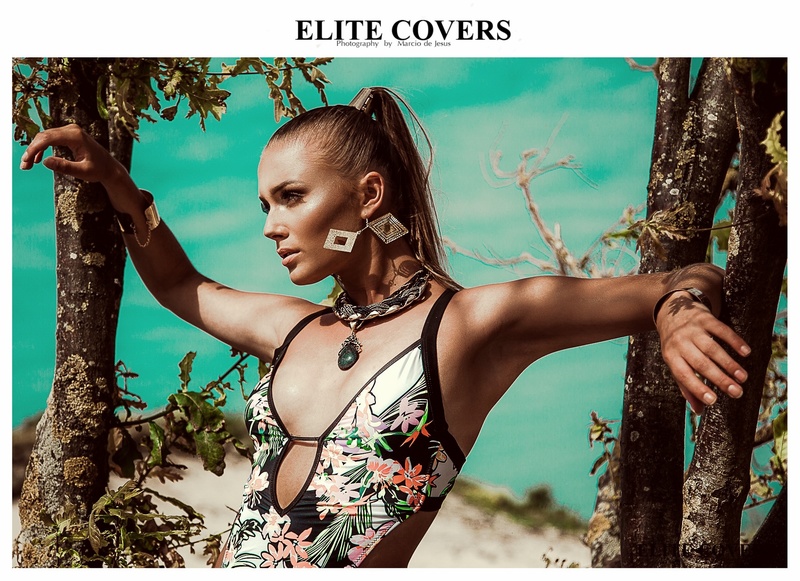 Male model photo shoot of Elite Covers
