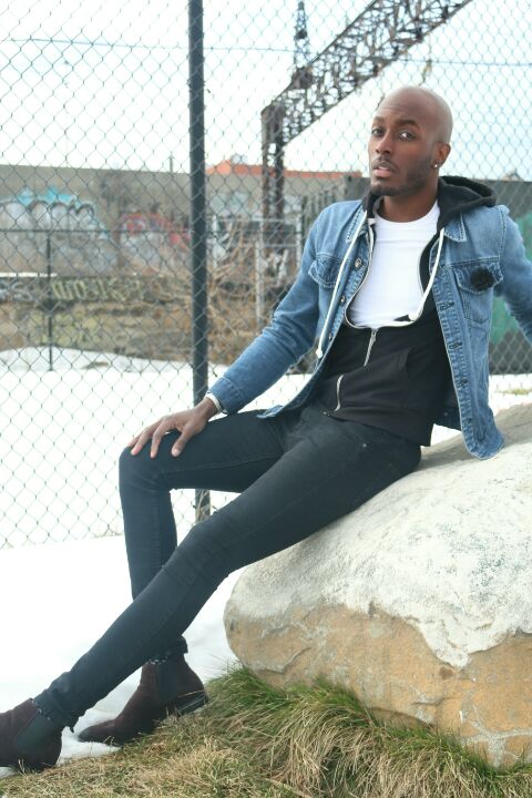Male model photo shoot of Lucious Smith Jr