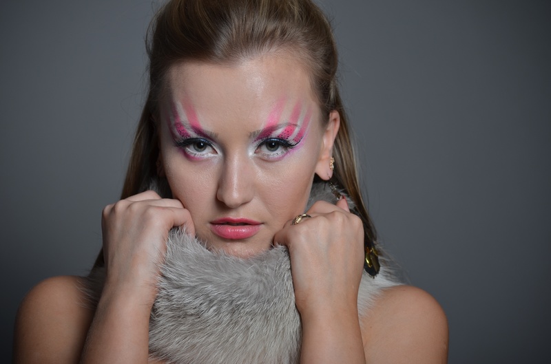 Female model photo shoot of Yanacomilfo in Russia