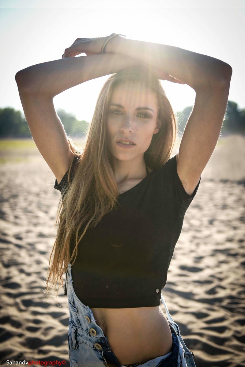 Female model photo shoot of Shaelynn Kimber in Woodbine Beach