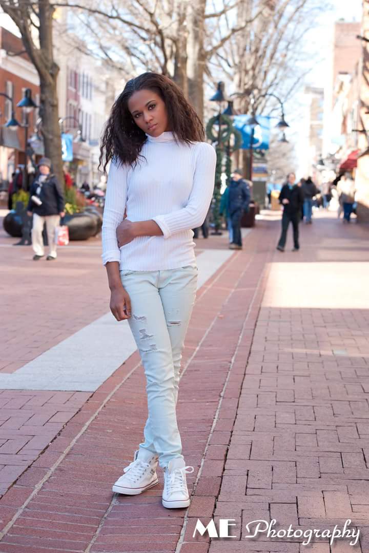 Female model photo shoot of ModelKaySabree in Charlottesville va