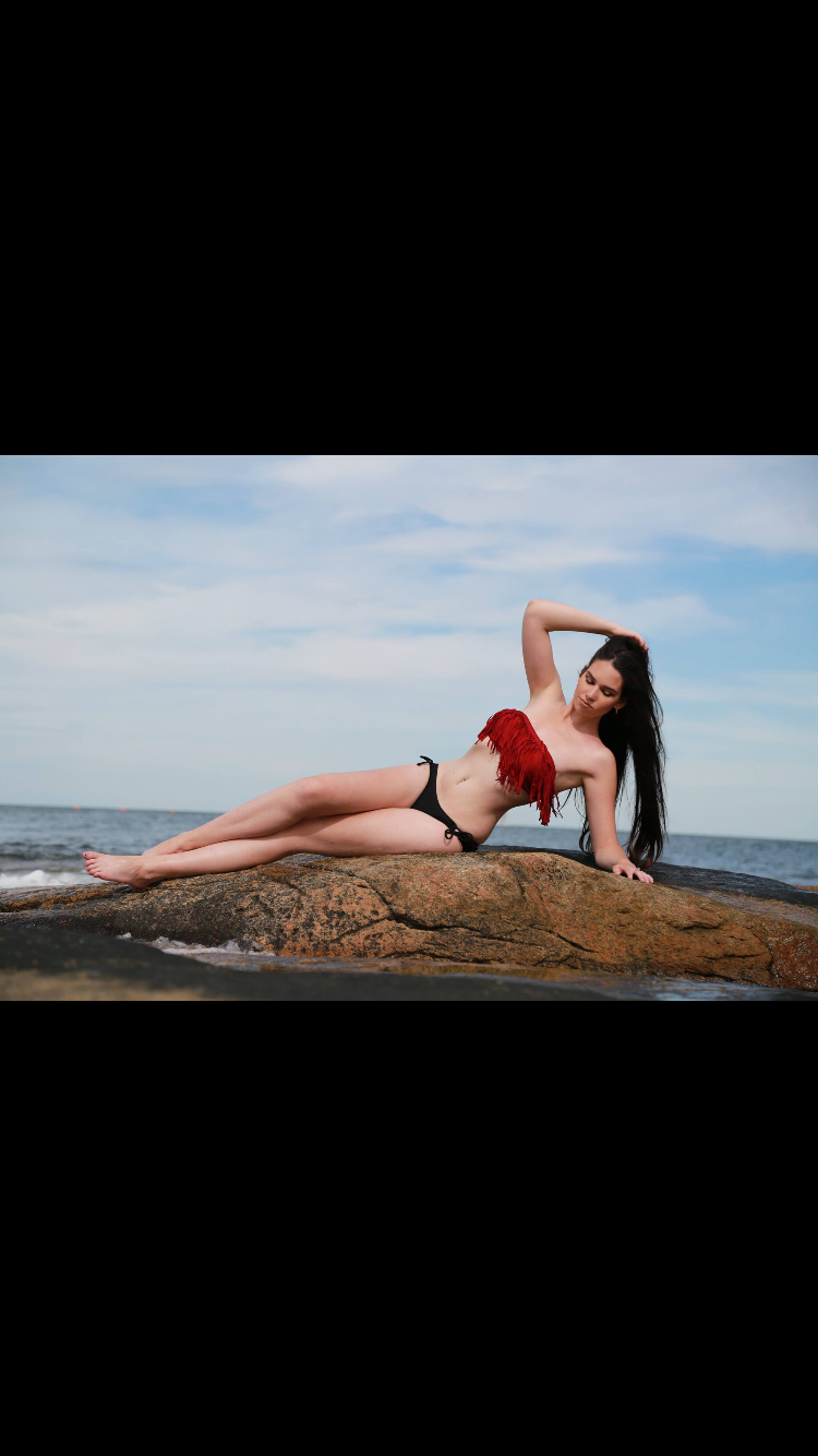 Female model photo shoot of Kyla_Rose in Black Point, Narragansett, Rhode Island