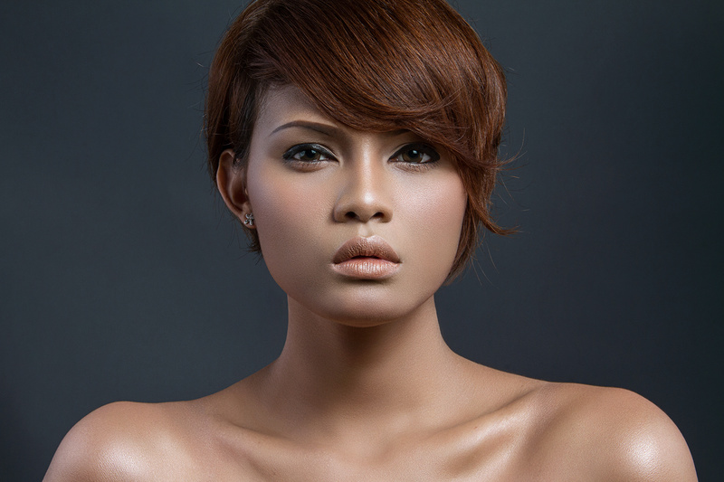 Female model photo shoot of Paolisima by ykphotos
