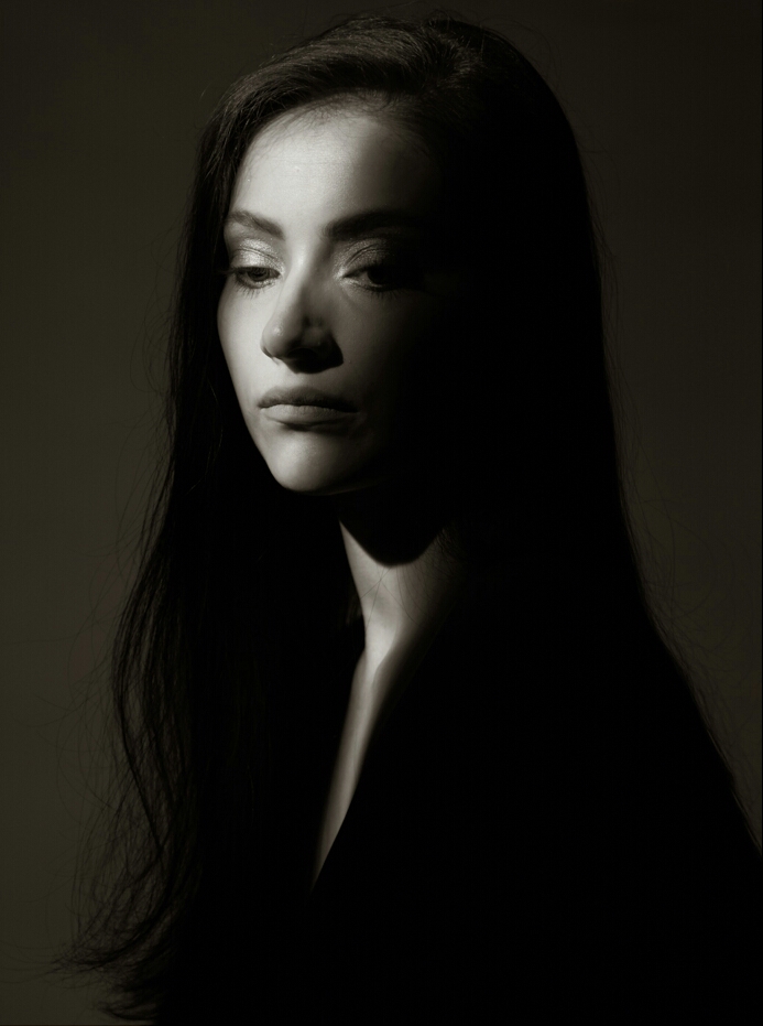 Female model photo shoot of Christina Feliz