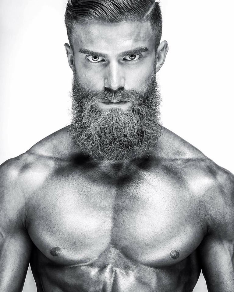 Male model photo shoot of Damian Gruppuso