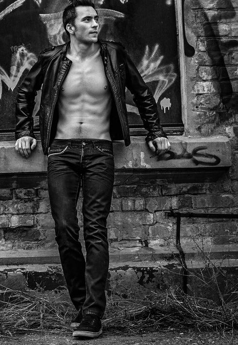 Male model photo shoot of Ivan_drago