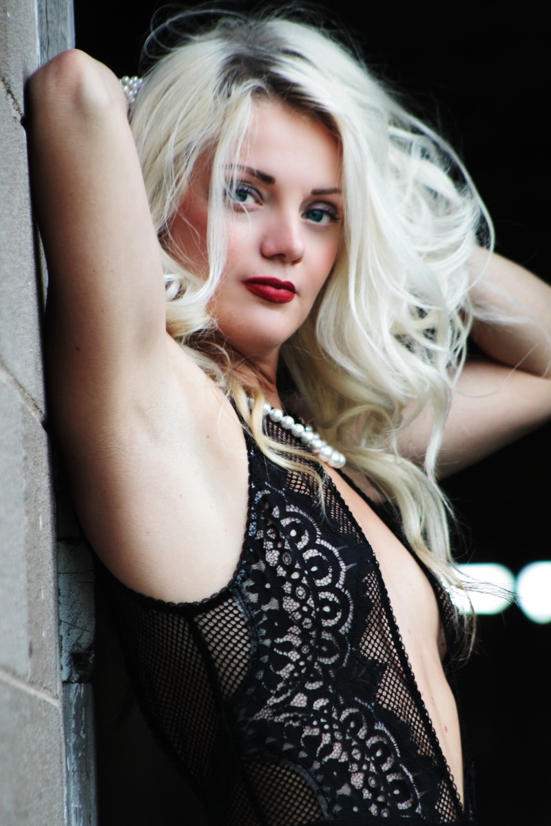 Female model photo shoot of Lothielphotography