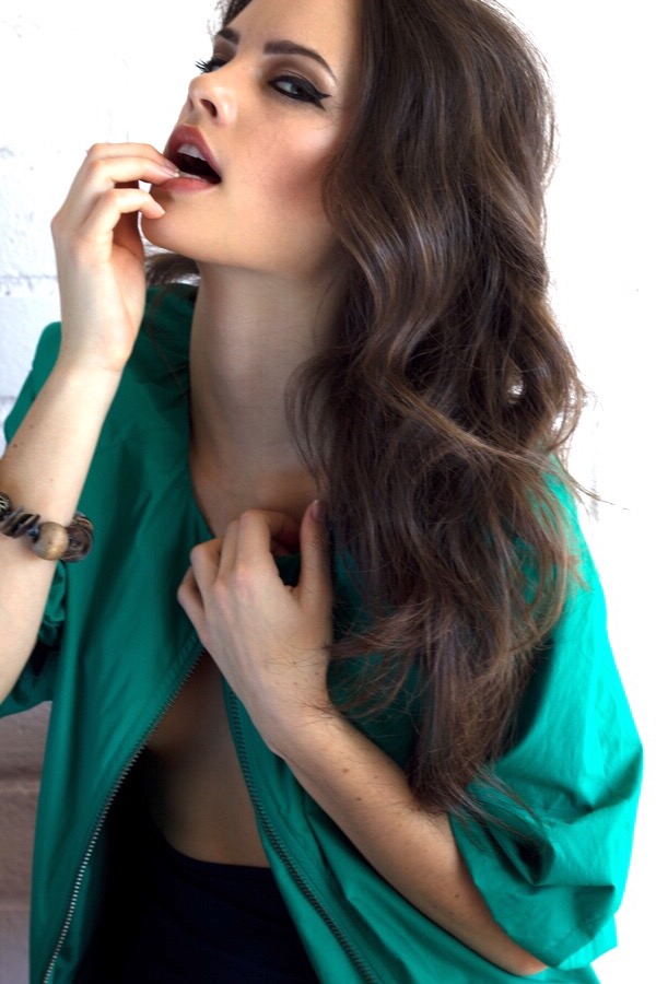 Female model photo shoot of Gwendolyn Sneed