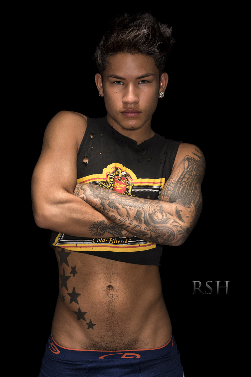 Male model photo shoot of SantanaDevera
