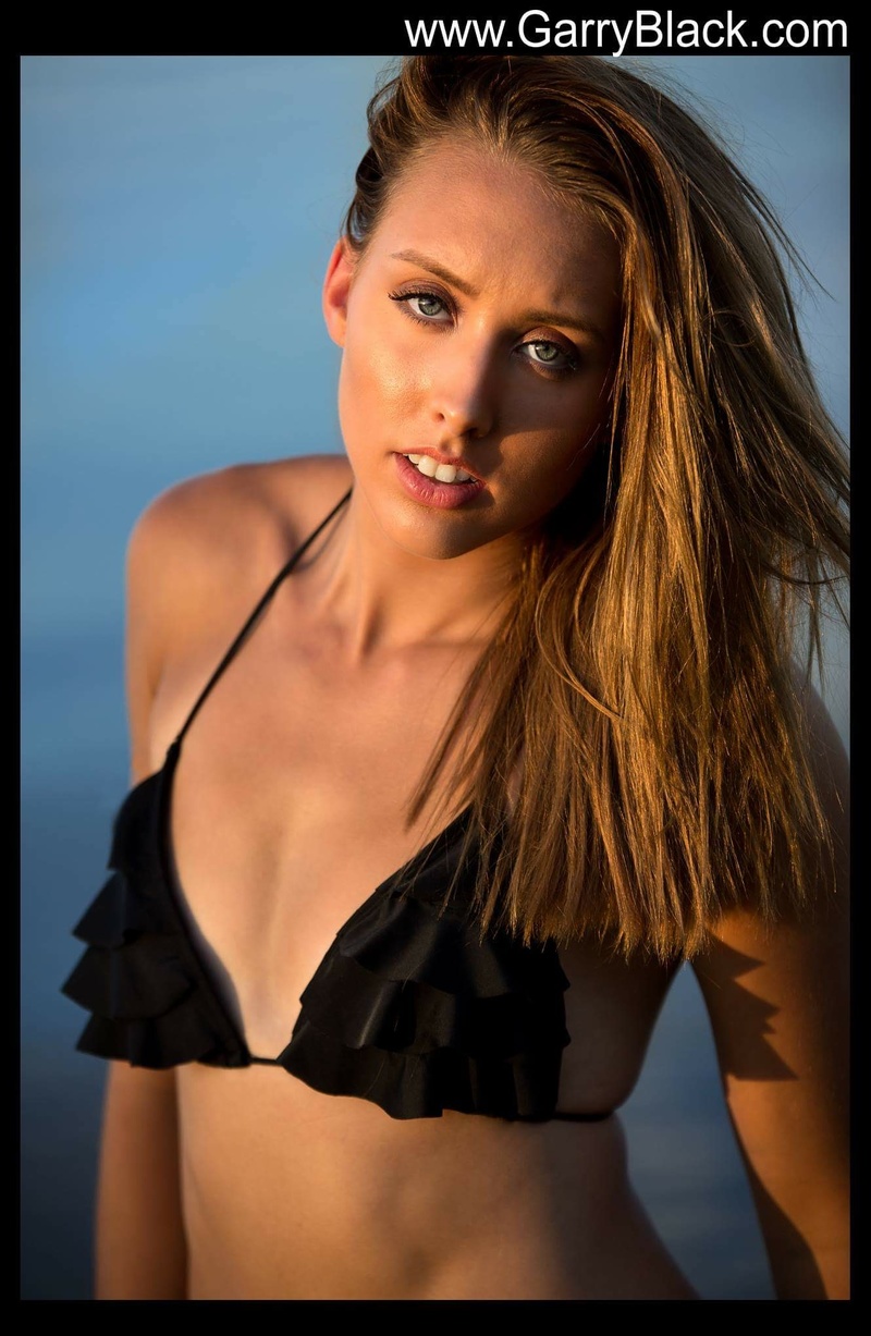 Female model photo shoot of Brittany Navin in Petrie Island