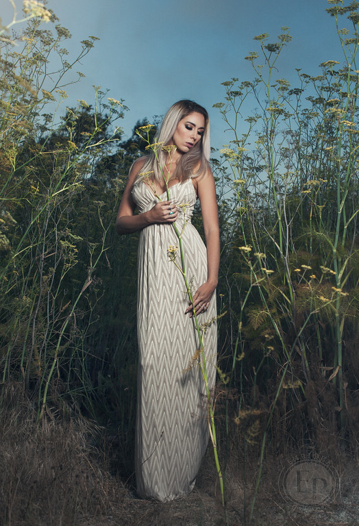 Female model photo shoot of AlexisNicoleXO by Enrique Photography
