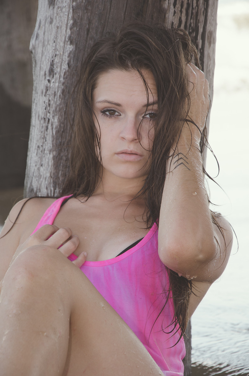 Female model photo shoot of K e r i  in Sandbridge Beach, Va