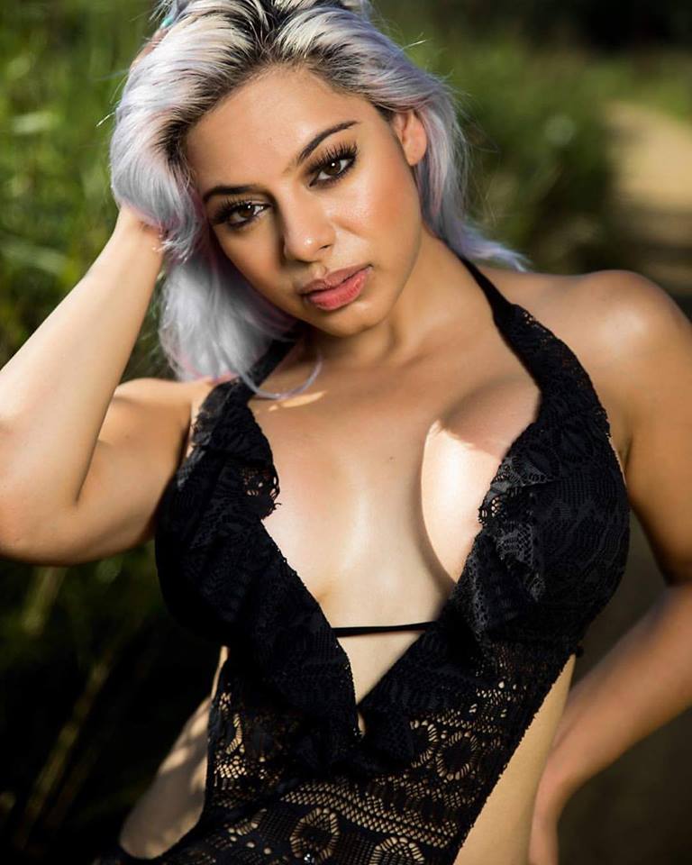 Female model photo shoot of Hauteintheact