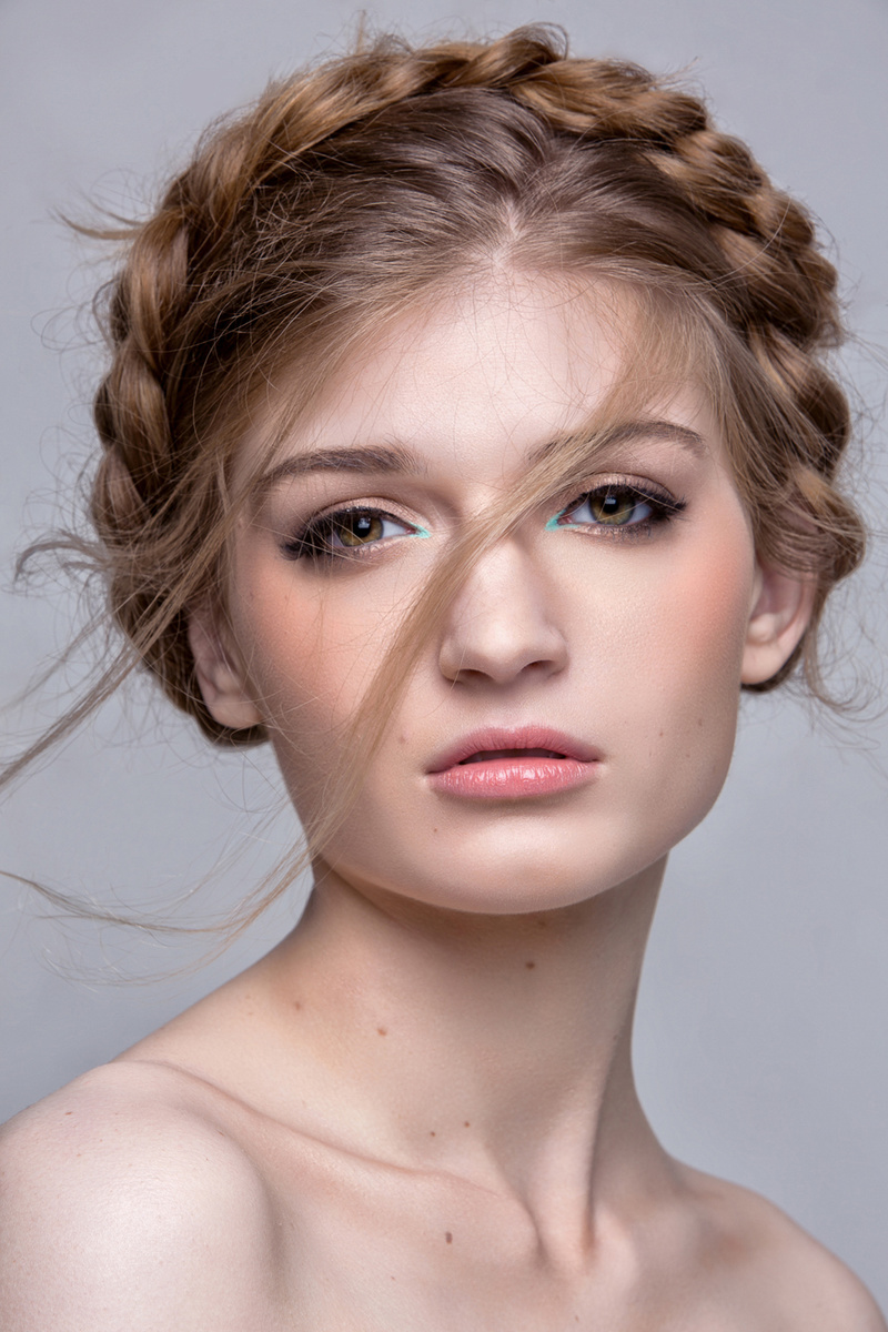 Female model photo shoot of Ksenya Discorat